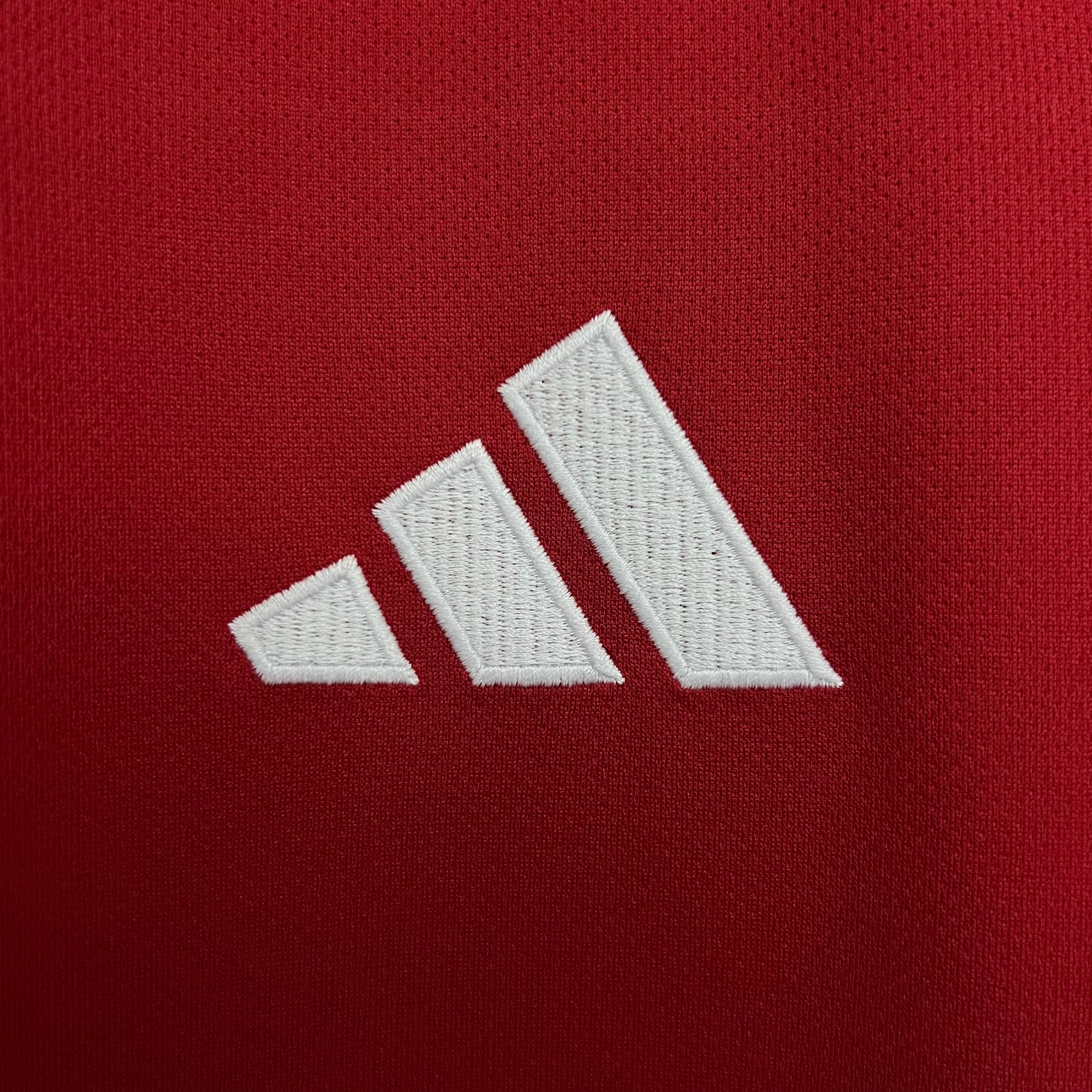 25-26 Manchester United Jersey Home