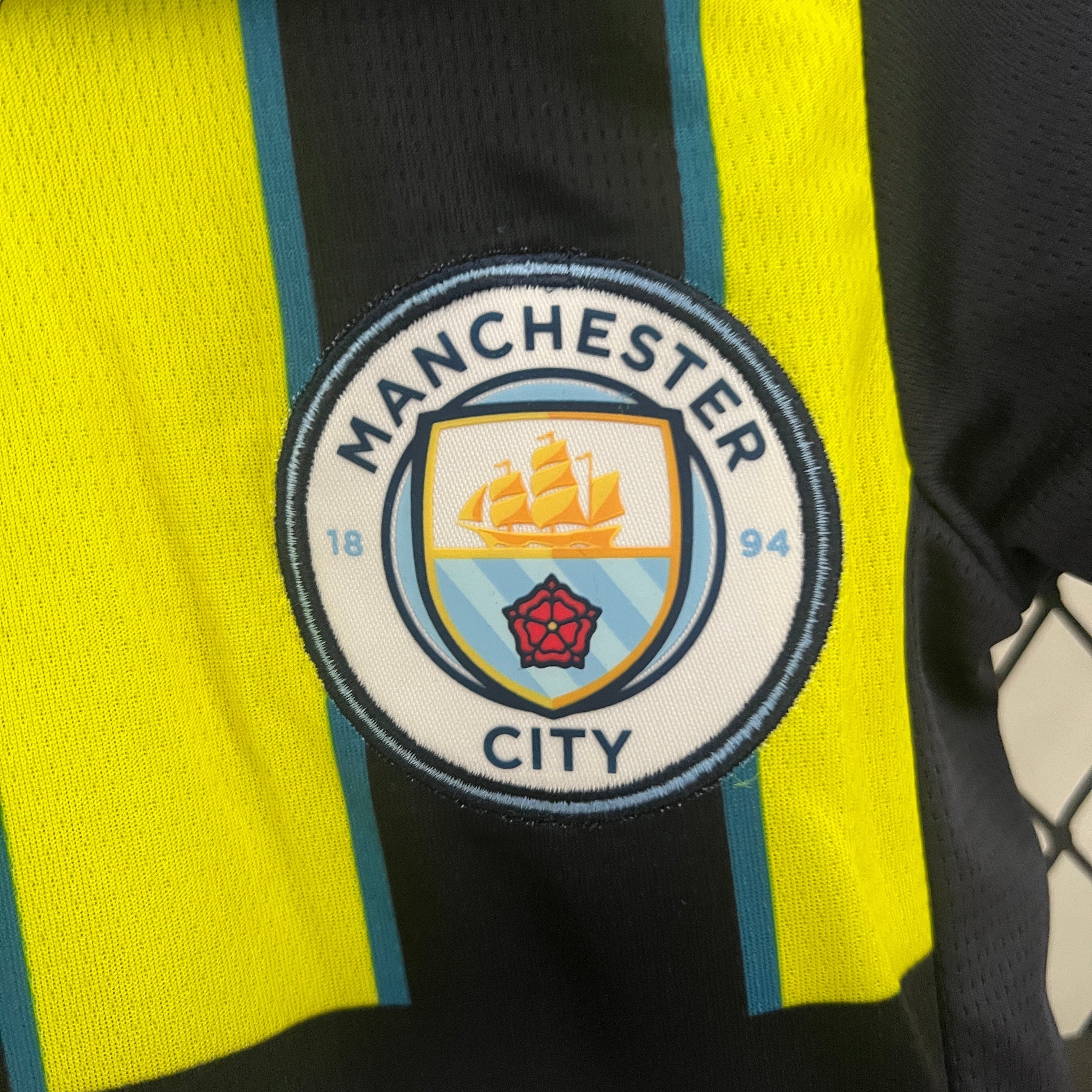 Manchester City 24 25 | Kids Football Kit Away