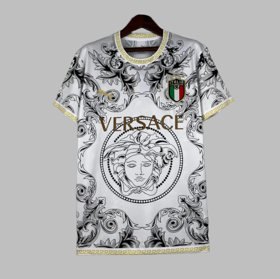 22 23 ITALY VERSACE RENACENTISTA | SPECIAL EDITION KIT