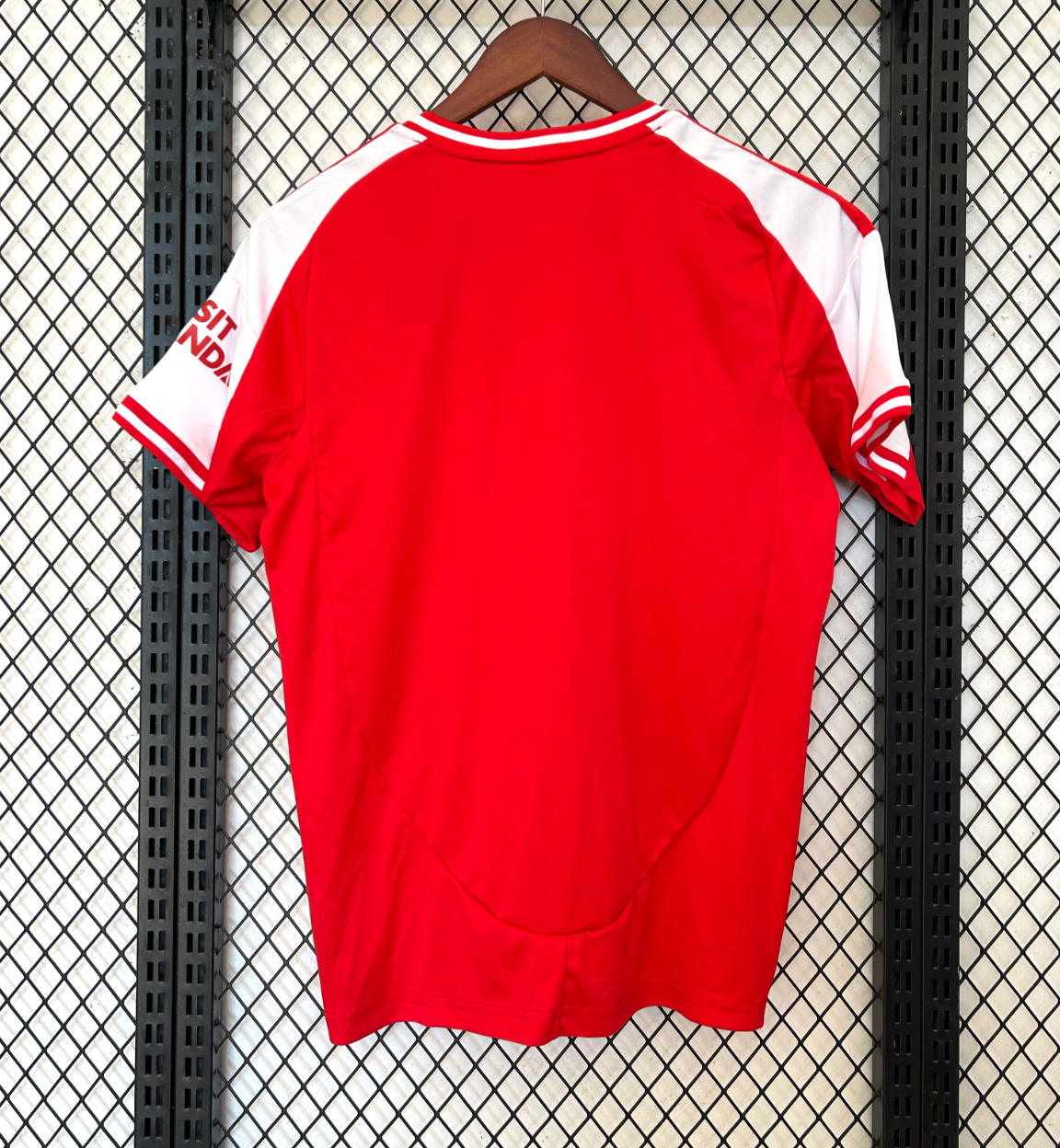 arsenal-shirt-2025-26-home