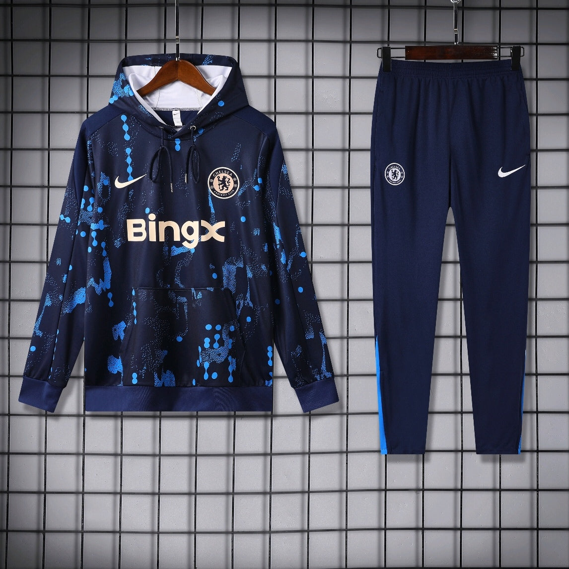 24-25-chelsea-sweatsuit