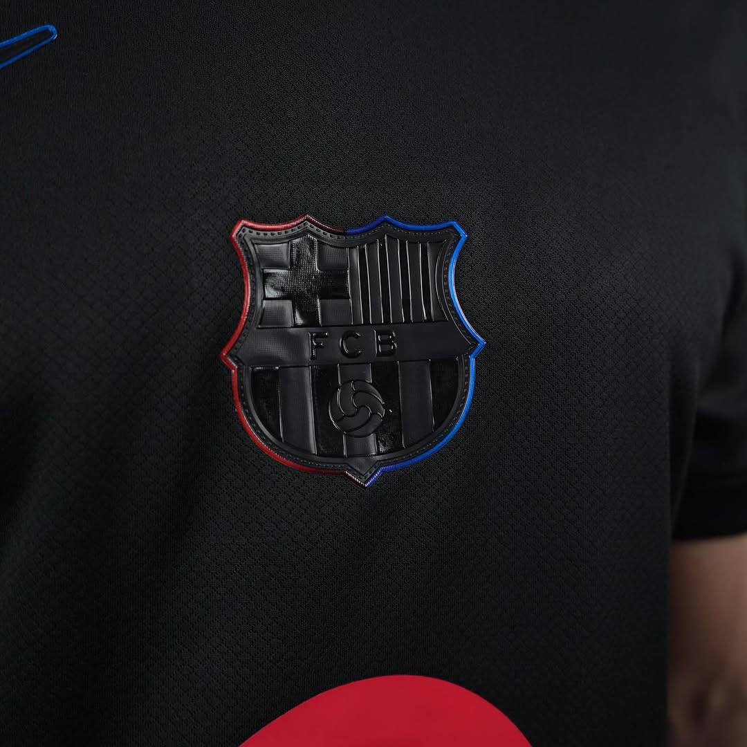 barcelona away jersey 24 25