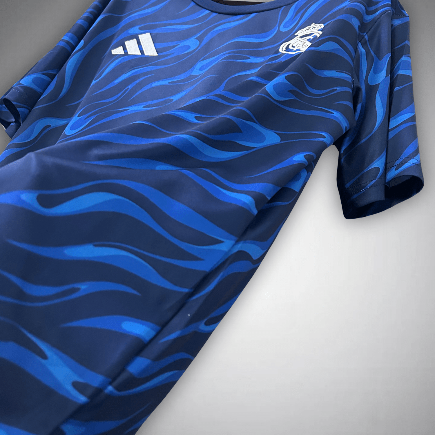 Real Madrid Jersey Calm Sea