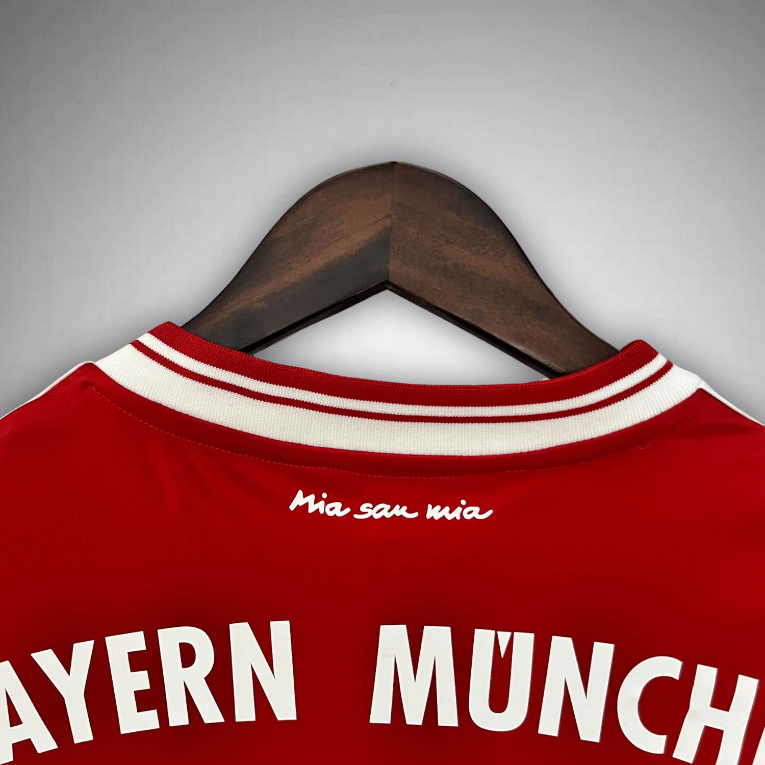 13-14 FC Bayern Jersey Home