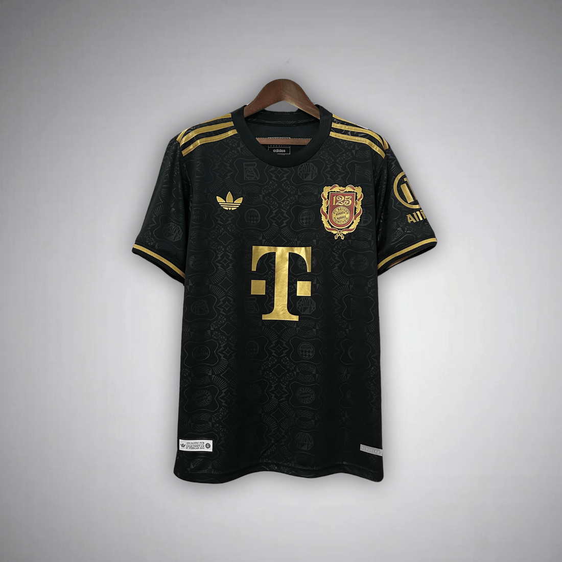 FC Bayern Jersey Luxe Chrome 